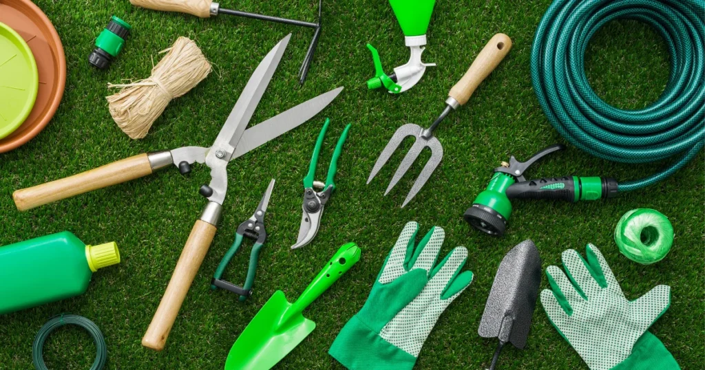 how to care Garden Tools